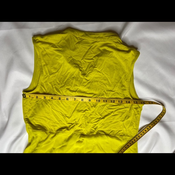 Chelsea & Theodore Sleeveless Tunic Top - Picture 12 of 16